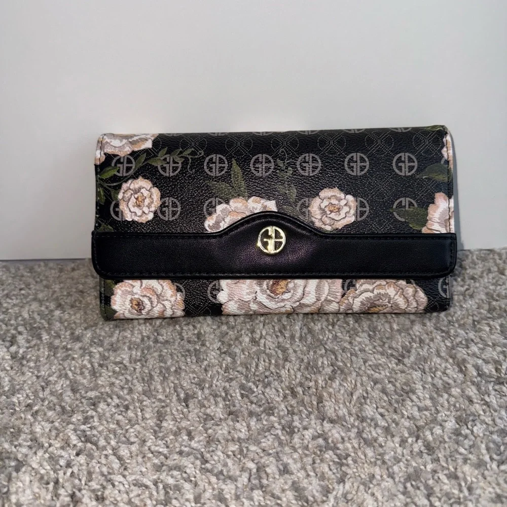 NWOT Giani Bernini Floral Black Folding Wallet with Logo, Card Slots Coin Pocket